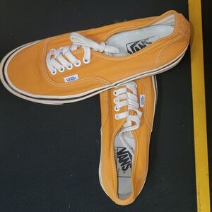 Vans Men's Mustard Canvas Sneakers 8.5
